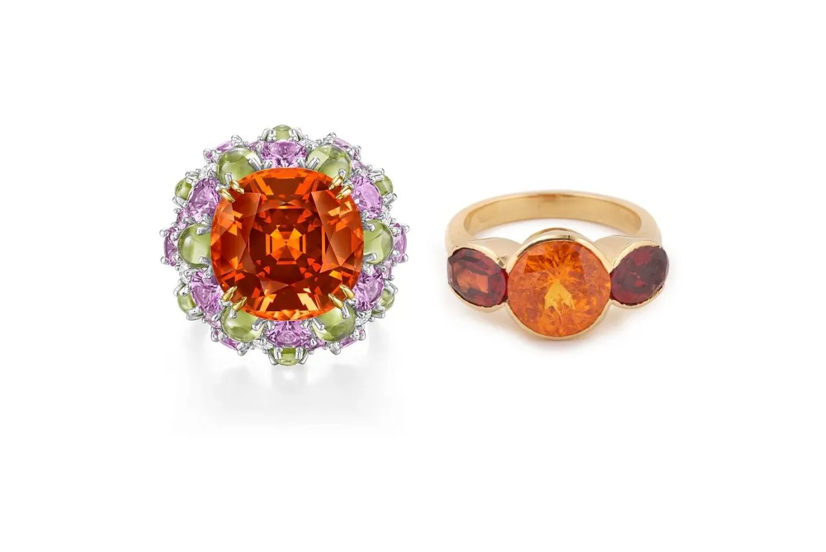 مجوهرات مرصعة بعقيق السبيسارتيت