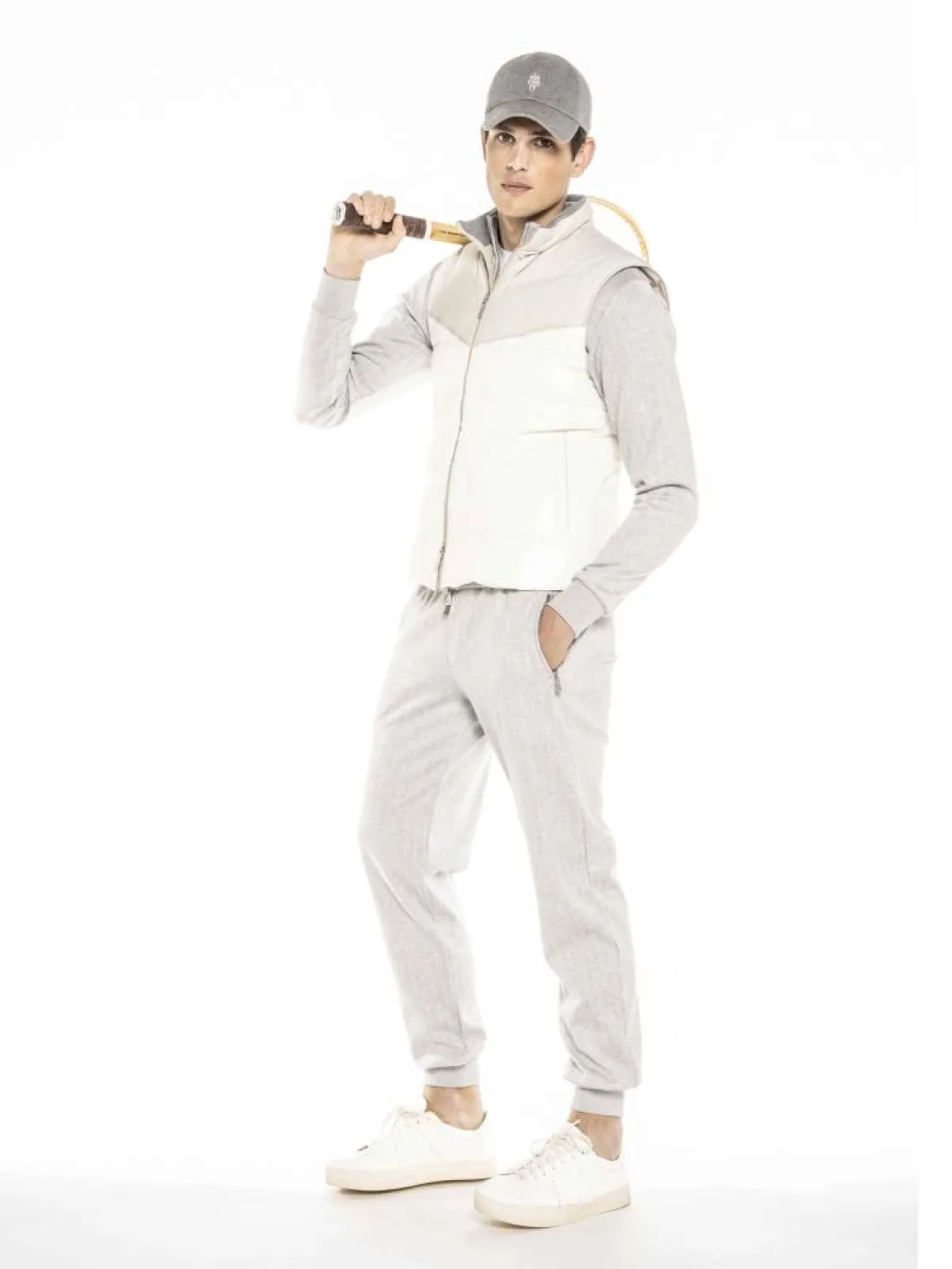 إطلالات كاجوال ومريحة للرجل