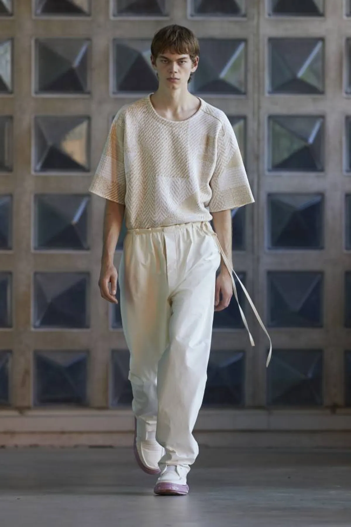 إطلالات كاجوال ومريحة للرجل