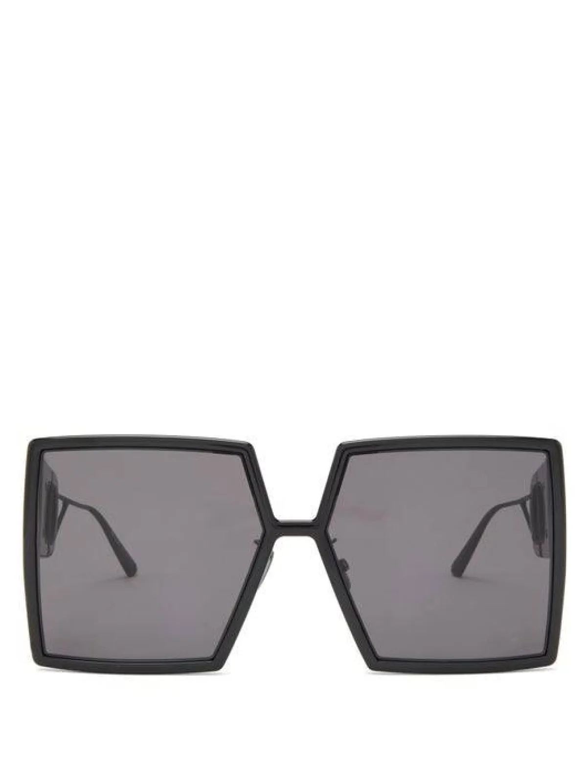 موديلات نظارات شمسية باللون الأسود