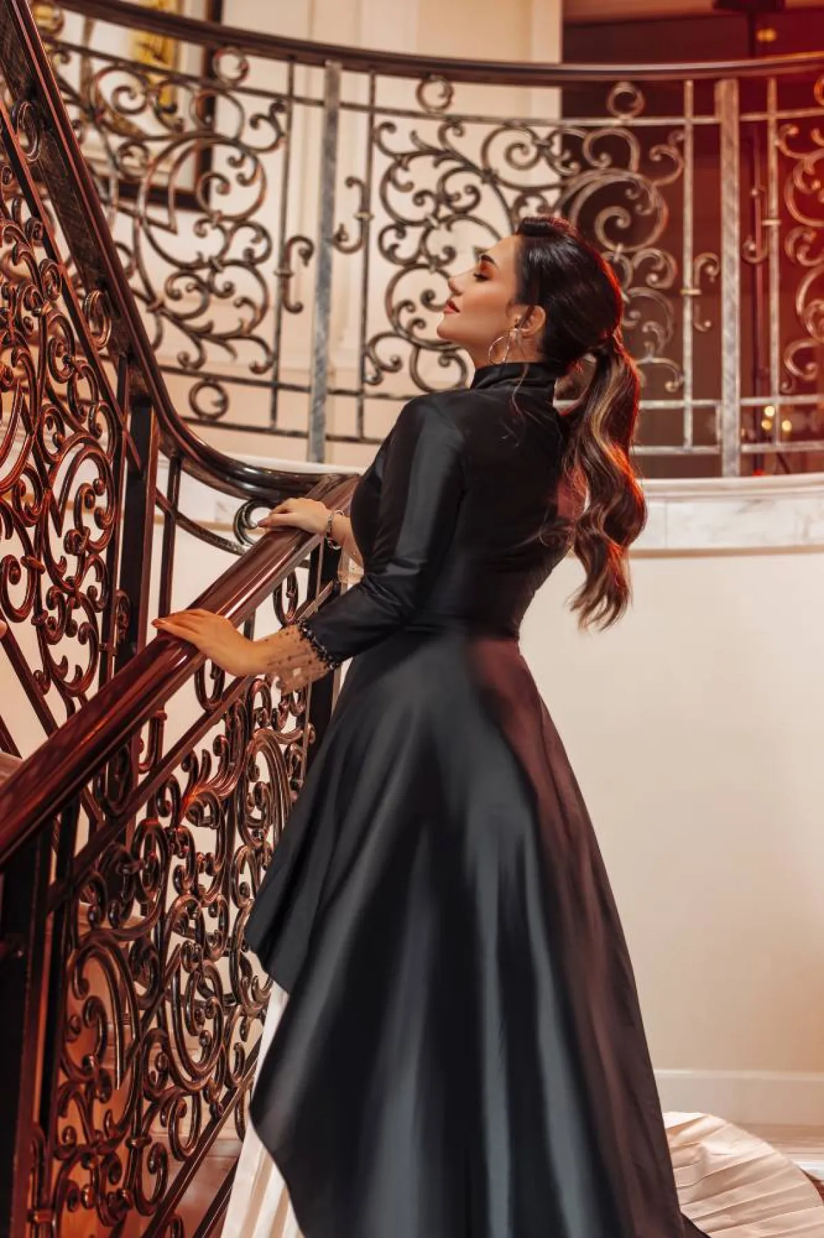 ديانا حداد خلال تصوير الأغنية - الصورة من المسؤول الإعلامي لديانا حداد