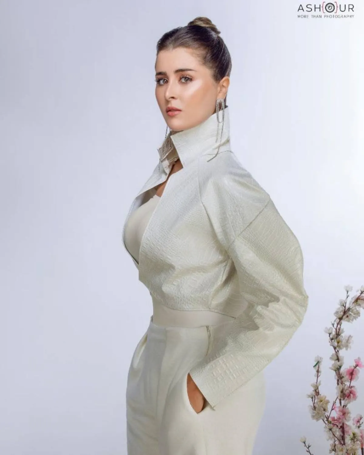 عائشة بن أحمد - الصورة من حسابها على انستغرام