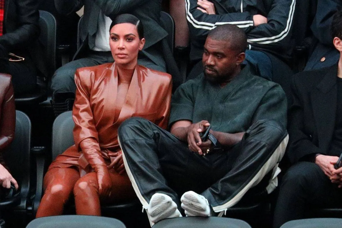 كيم كاردشيان وكاني ويست- الصورة من موقع Page Six