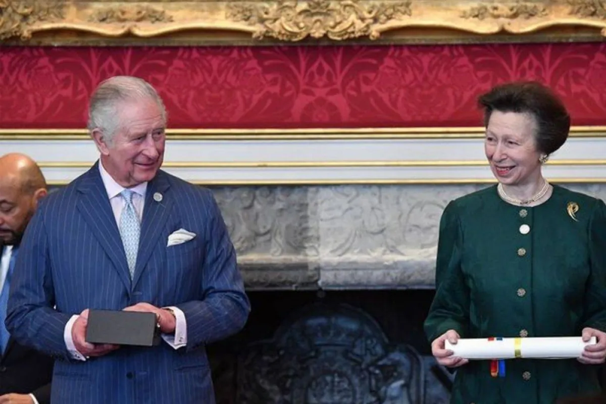 الأمير تشارلز والأميرة آن- الصورة من حساب Europe Royals على إنستغرام