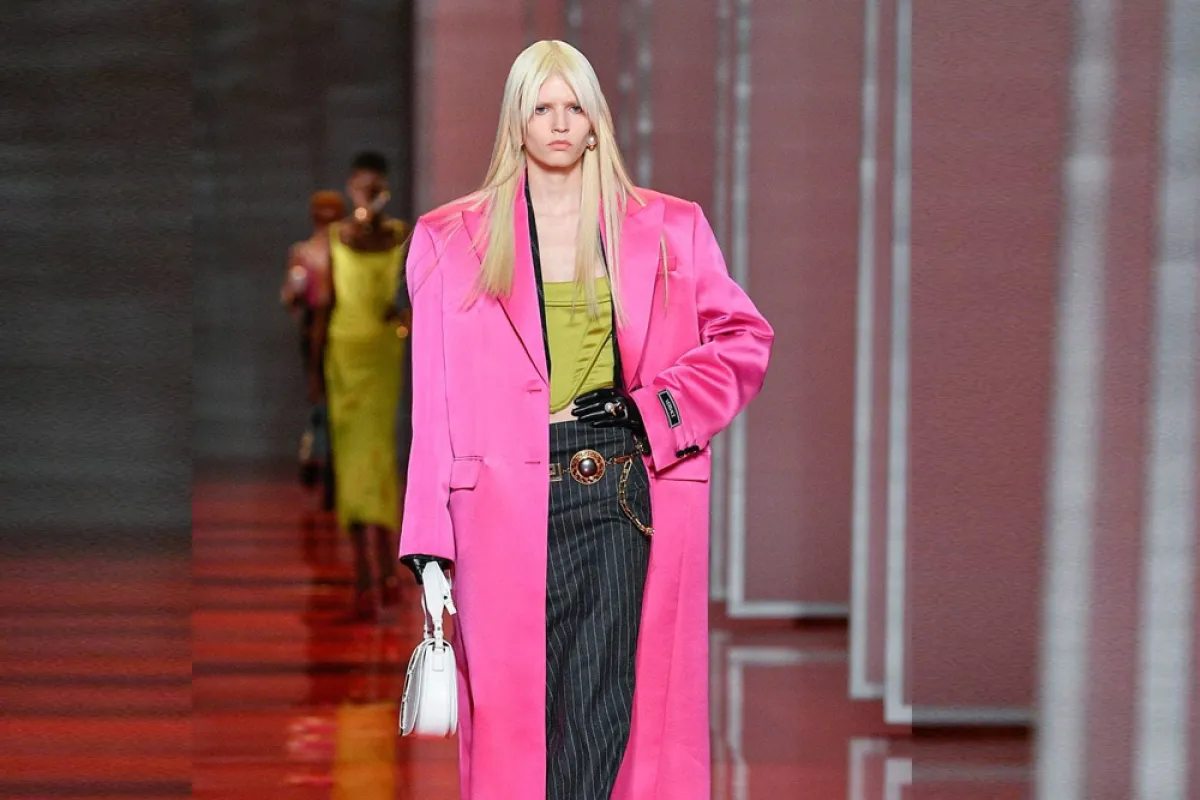 فرساتشي Versace