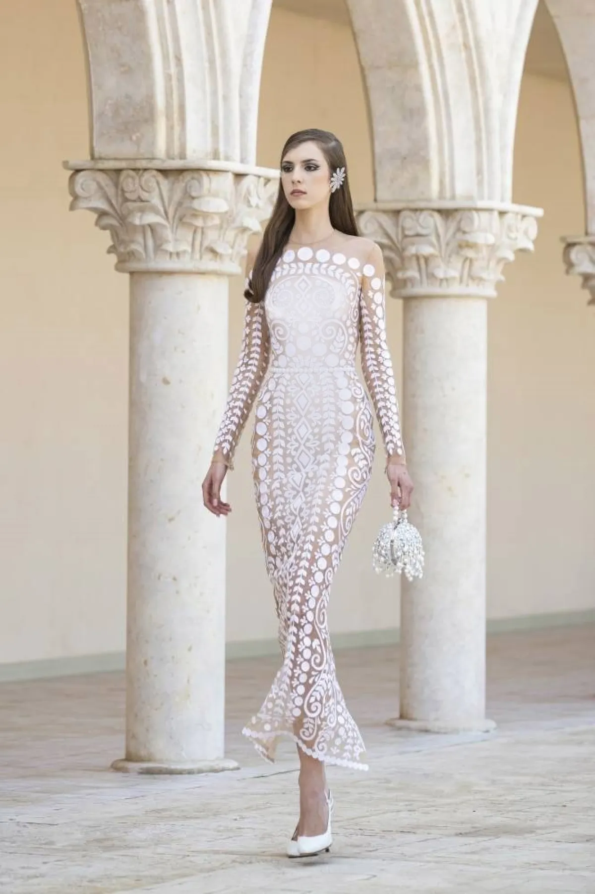 فستان سهرة أنيق من  جورج حبيقة Georges Hobeika  