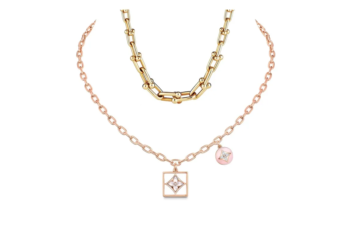 للصبايا.. سلاسل ذهب جنزير