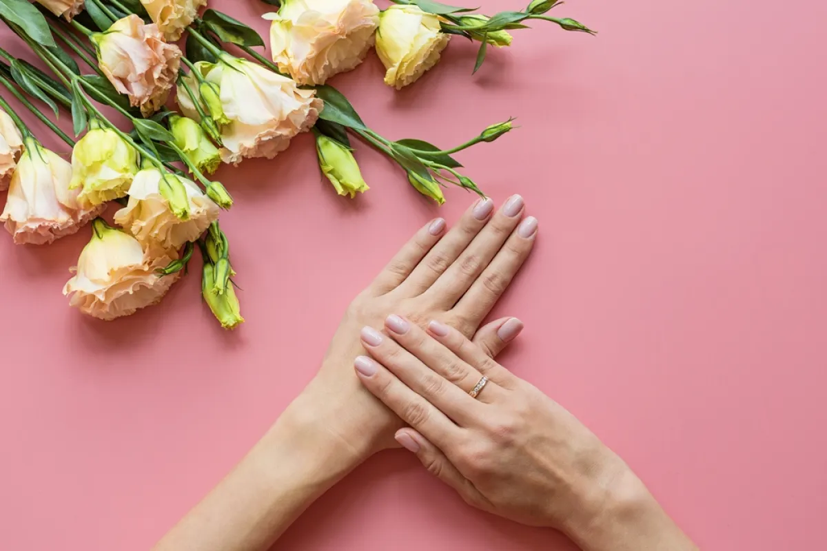 رسومات أظافر أنيقة ليوم التأسيس السعودي