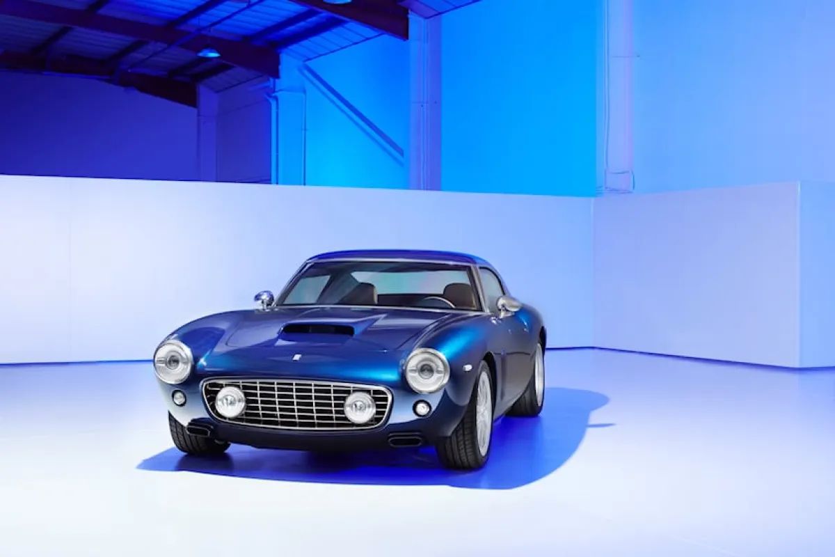 شورت ويلياس نسخة محدثة من فيراري