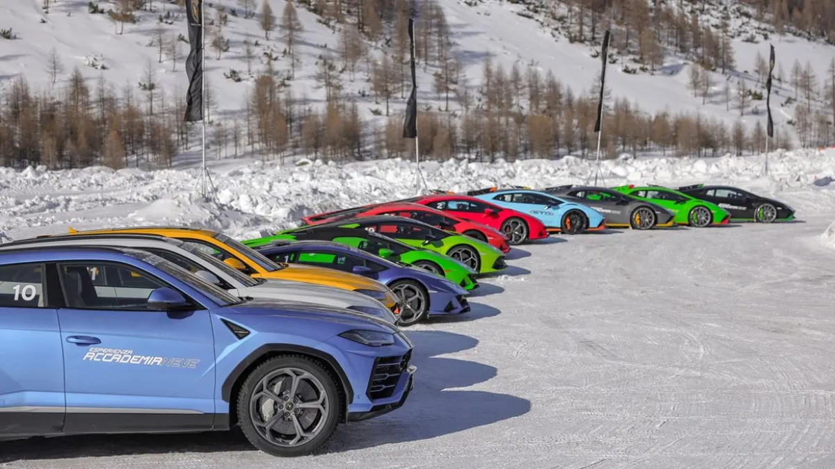 لامبورغيني استعراض في جبال الألب الايطالية