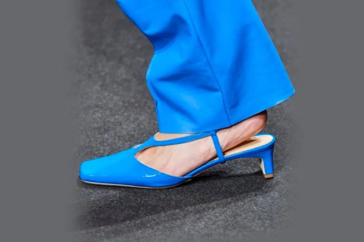 موديلات أحذية باللون الأزرق 2022 من دروم  Drome