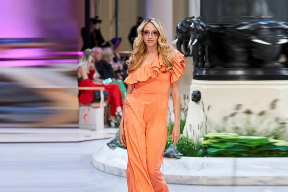 موديلات جمبسوت ملونة لصيف 2022 من انجا غوسيل  Anja Gockel