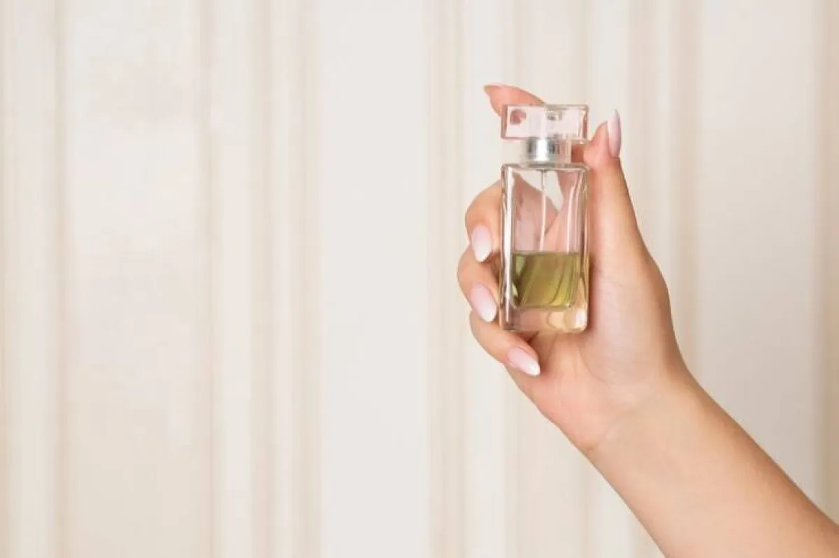 أفخم عطور العود ودهن العود