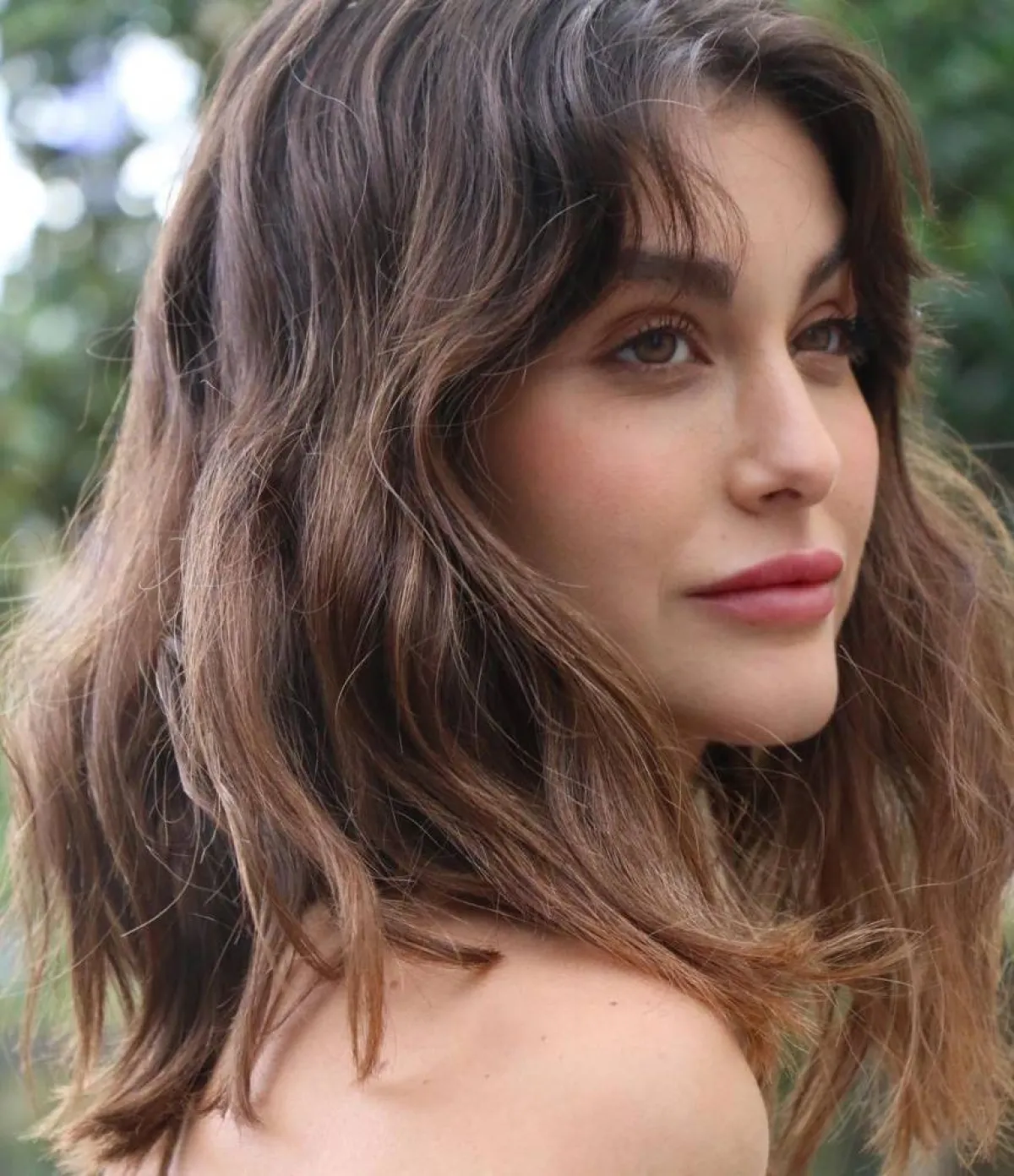 مكياج نور عريضة ناعم وجذاب