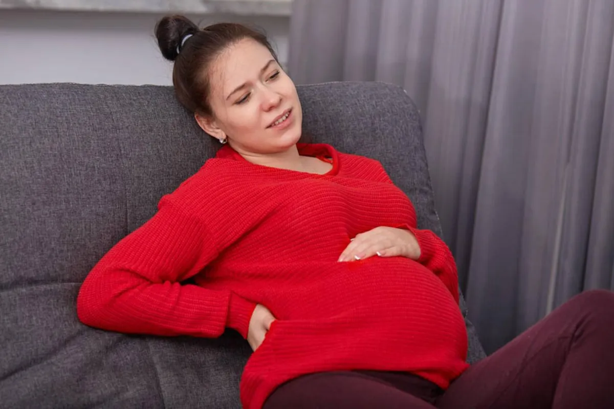 صورة لحامل متعبة