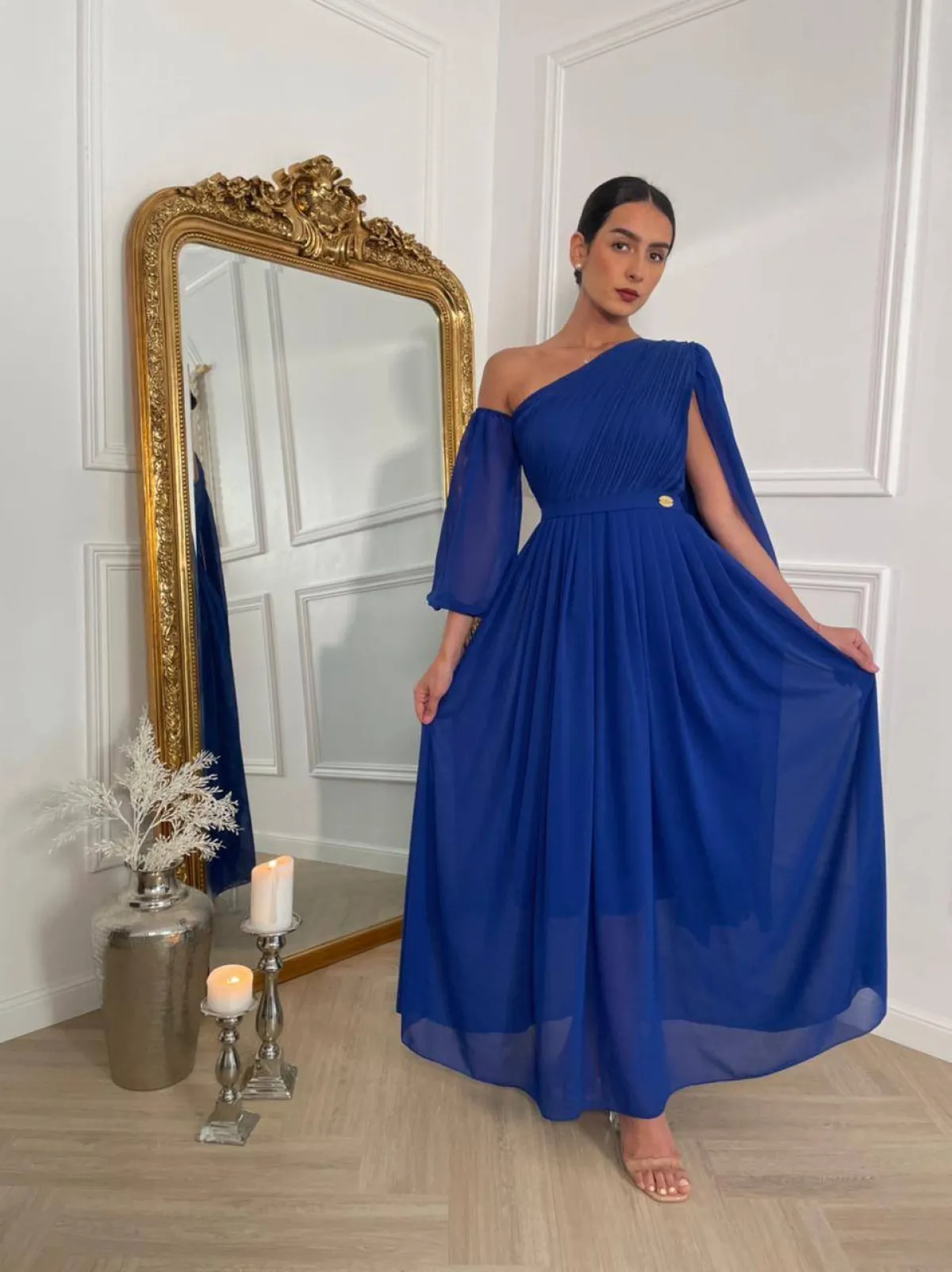 من تصميم علامة جولينا