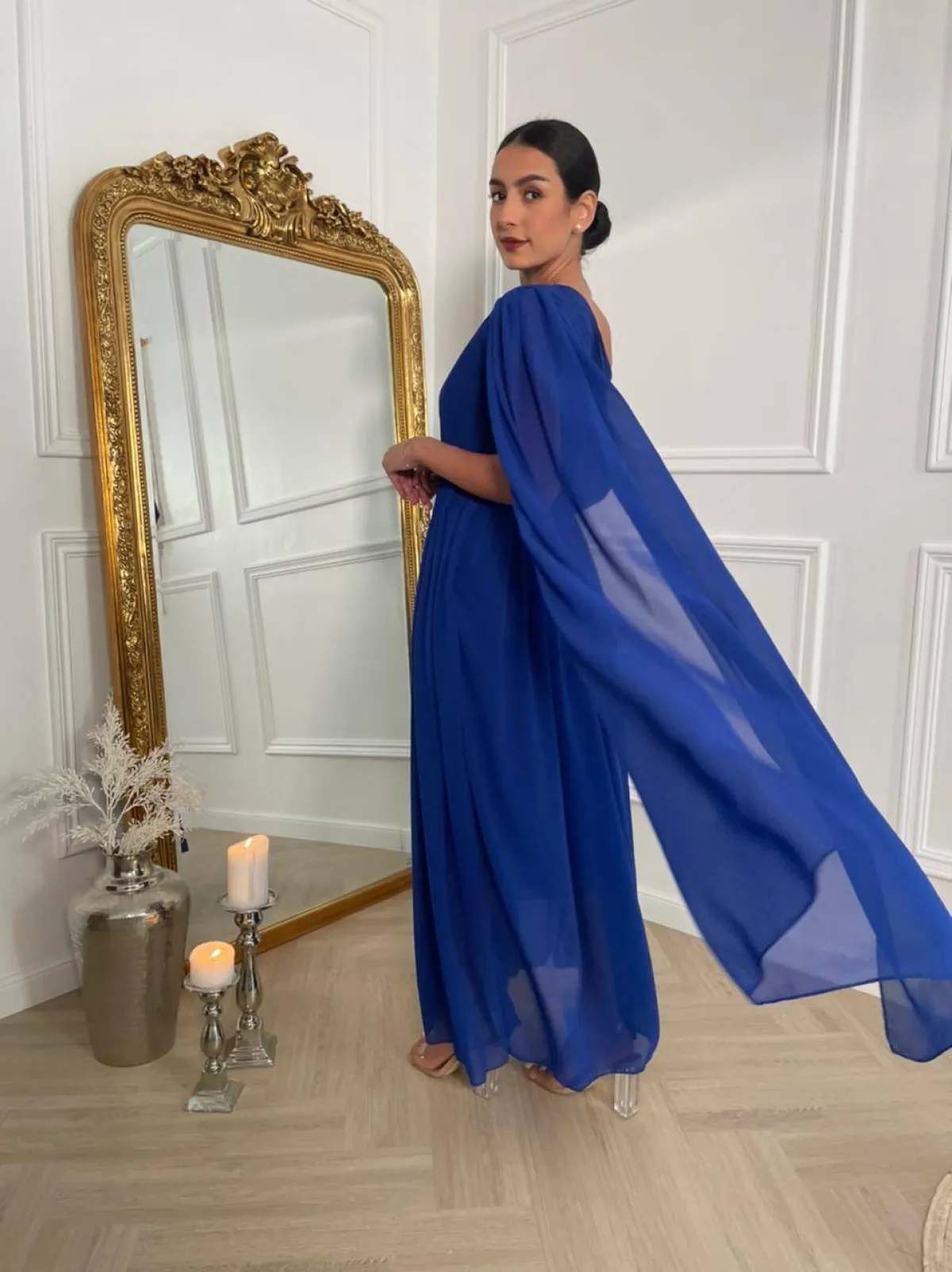 من تصميم علامة جولينا