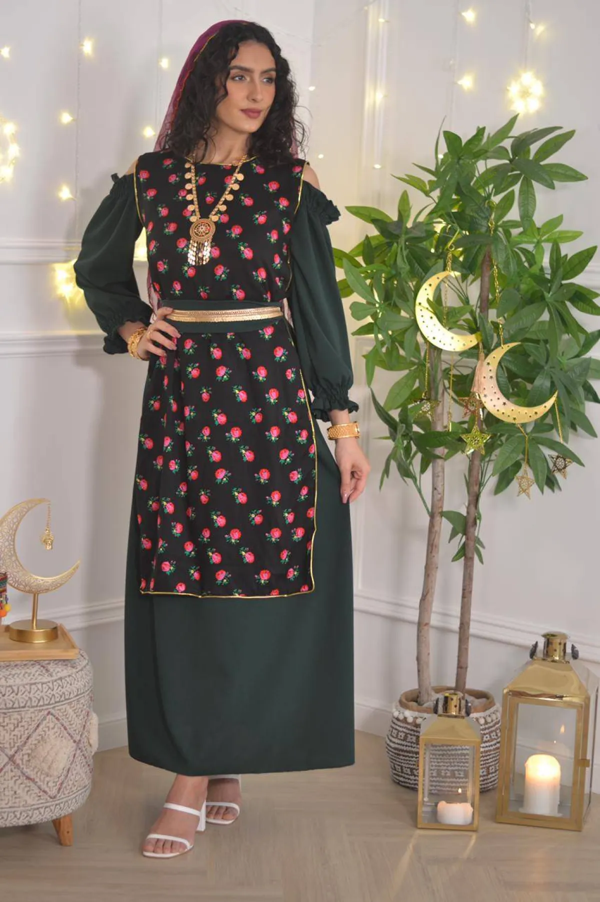 من تصميم علامة جولينا