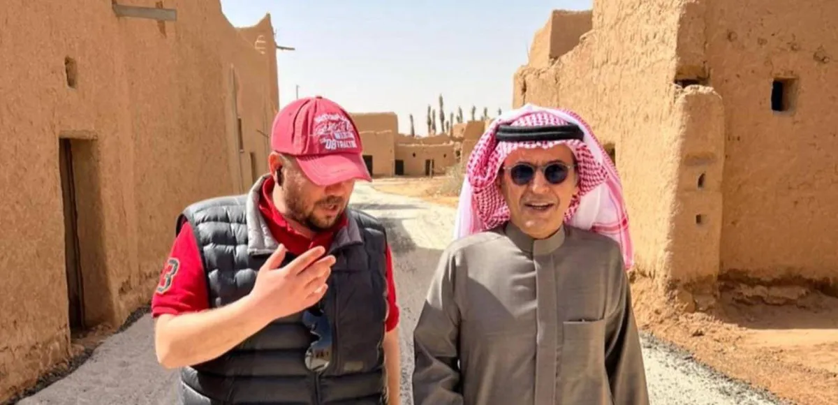 عبد الاله السناني والمخرج سائد الهواري