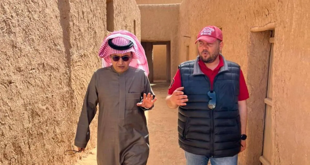 الفنان عبدالاله السناني والمخرج سائد الهواري