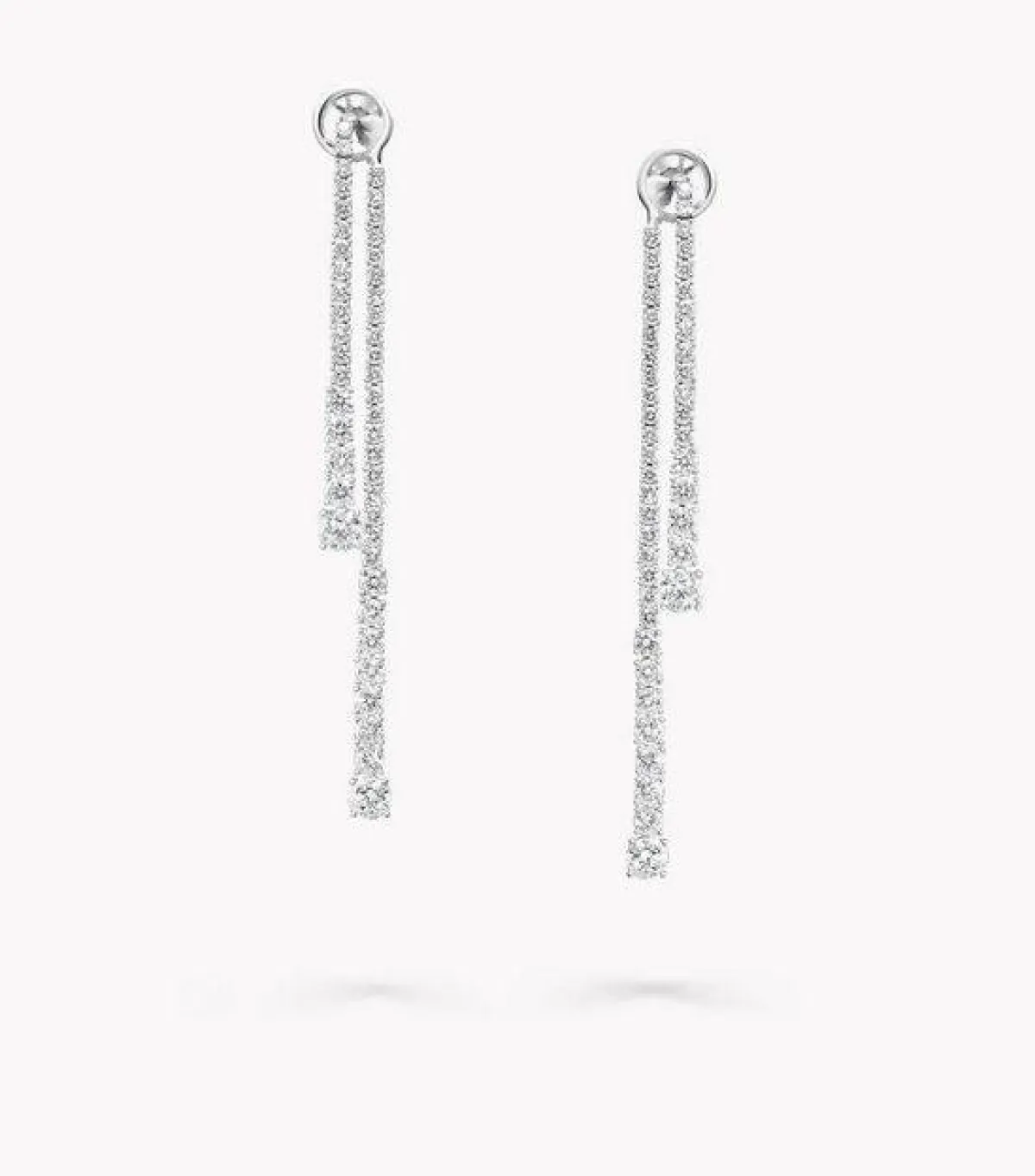 أقراط متدلية بسلسلة 