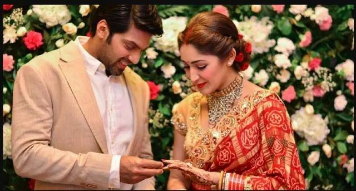 الصورة الحقيقية لـ آريا وسايشا- الصورة من موقع Bollywood Shadis