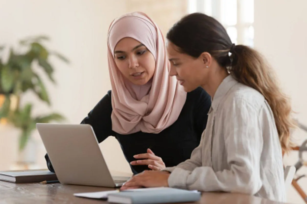  يوم القواعد