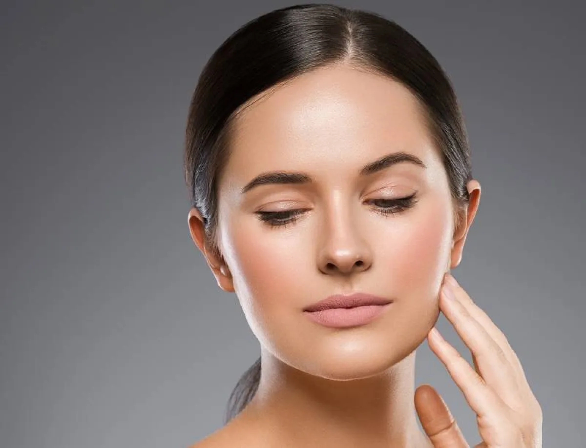 مكعبات الثلج للبشرة