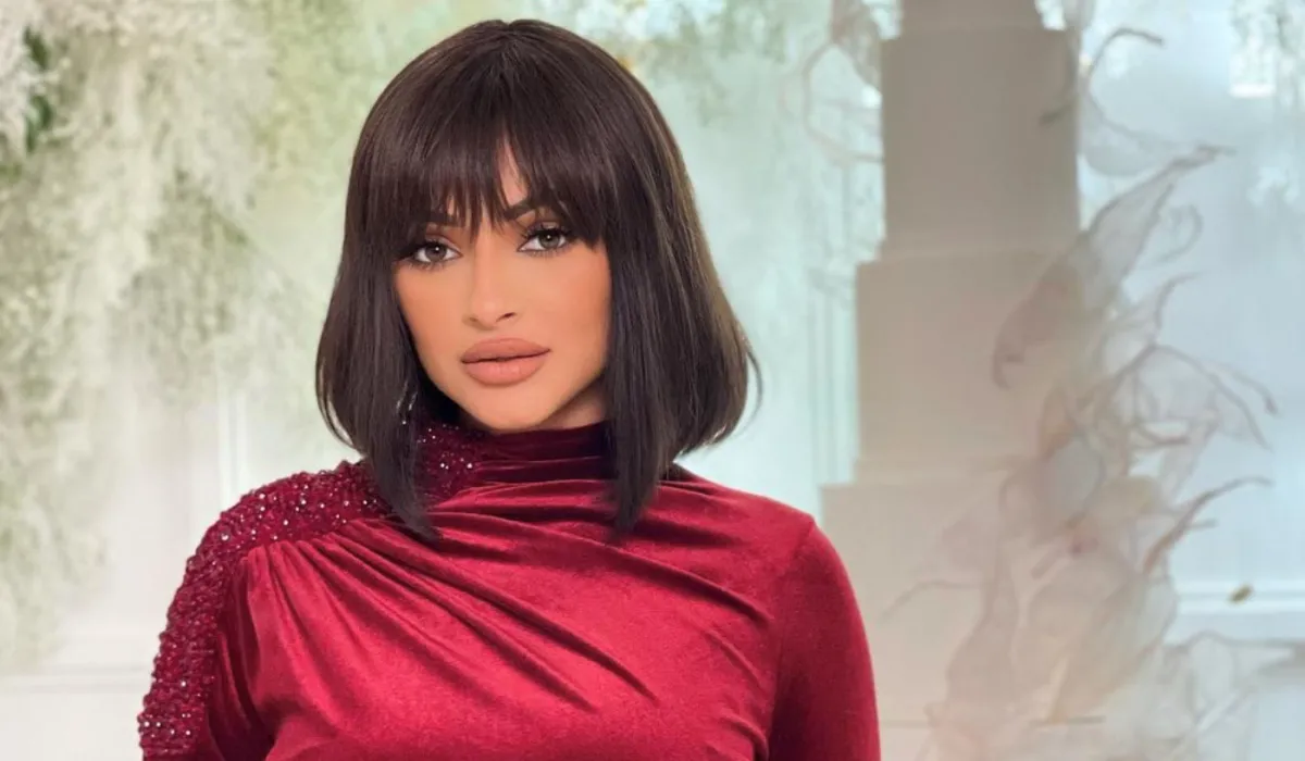 شوق الهادي - الصورة من حسابها على الانستقرام