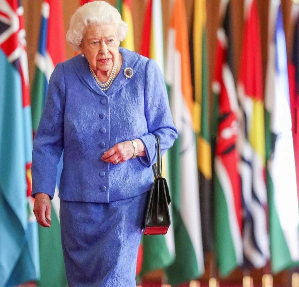 الملكة إليزابيث - الصورة من حساب دوق ودوقة  كامبردج على إنستغرام
