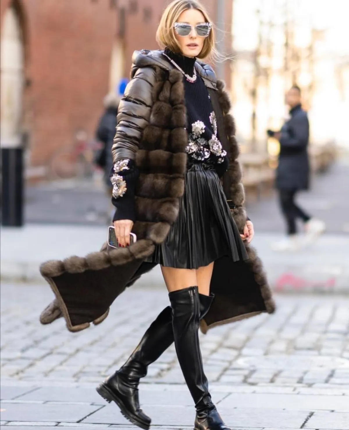 أزياء الفرو من وحي أوليفيا باليرمو