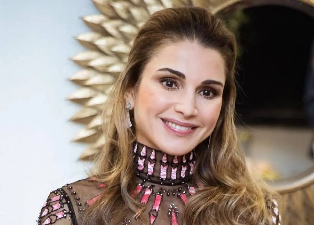 ظلال عيون ترابية