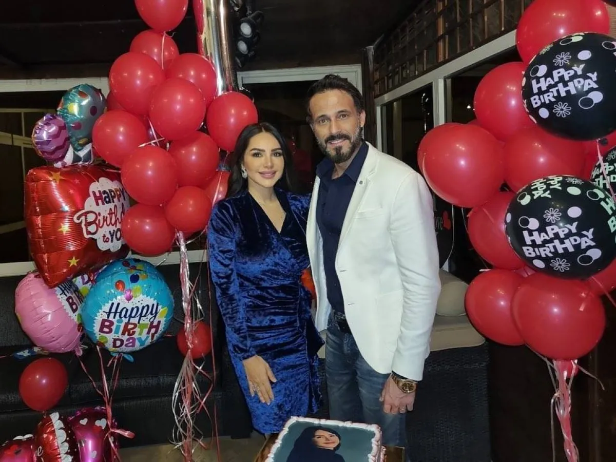 يوسف الشريف يحتفل بيوم ميلاد زوجته إنجي علاء - الصورة من حسابه على انستغرام