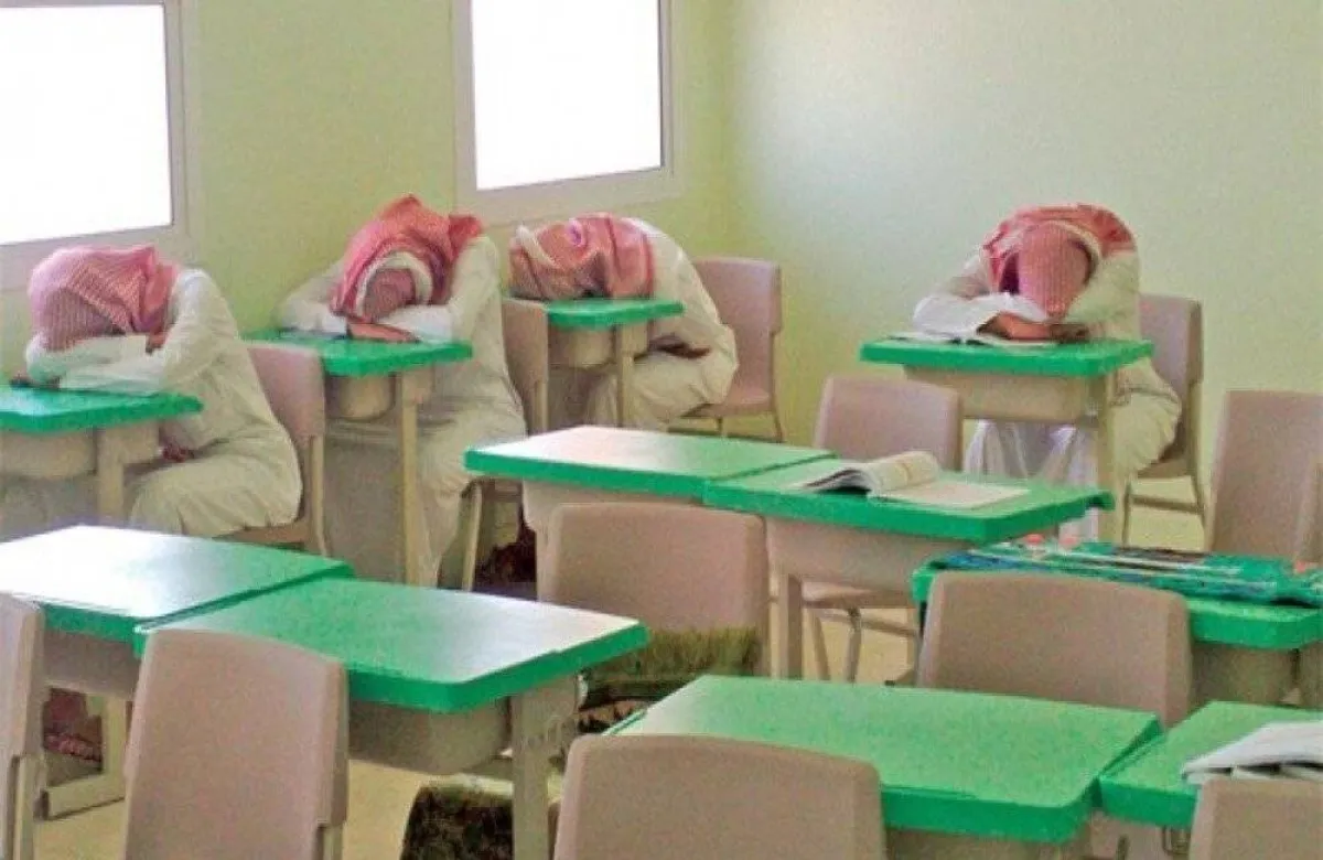 خبير مناخ سعودي يقترح بقاء شهر رمضان خارج العام الدراسي لهذه الأسباب