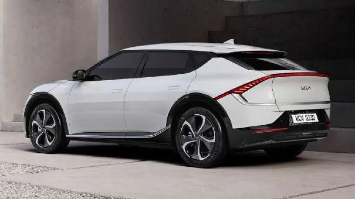 كيا EV6 تفوز بلقب سيارة العام الأوروبية 2022