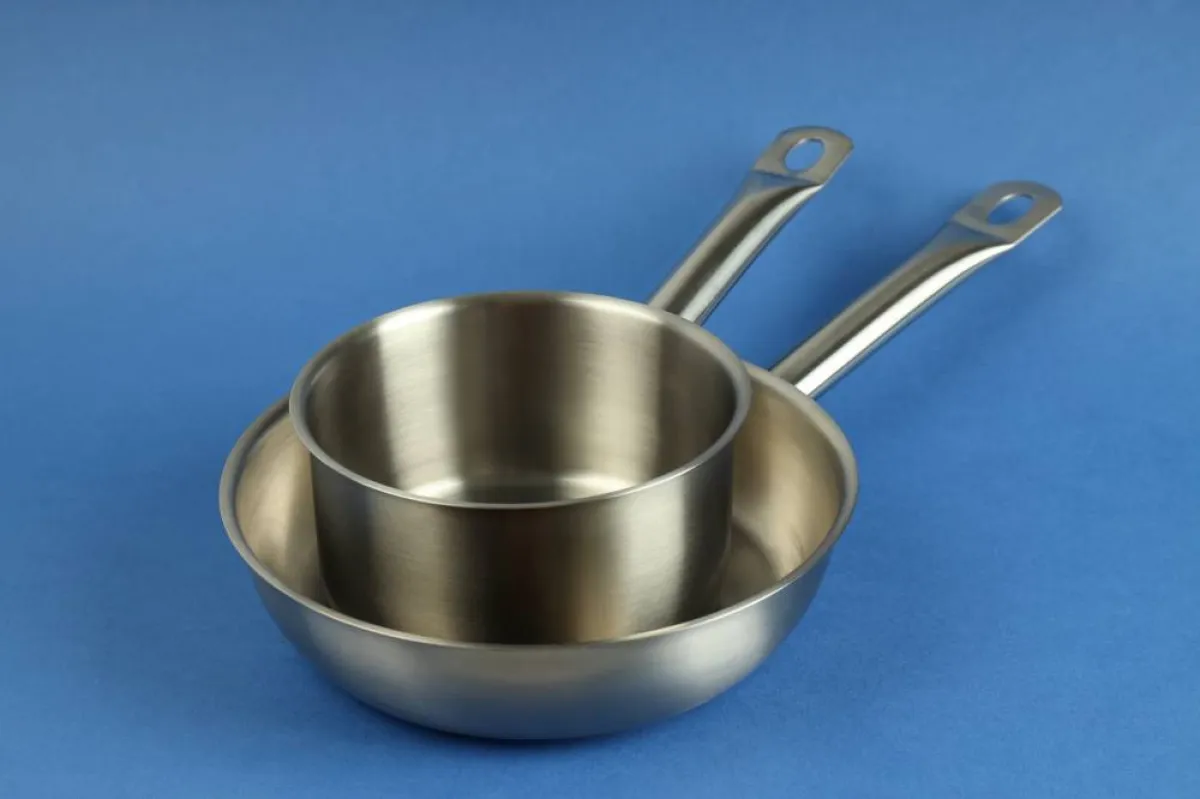 وصفة منزلية فعّالة في تلميع الأواني المصنوعة من الألمنيوم