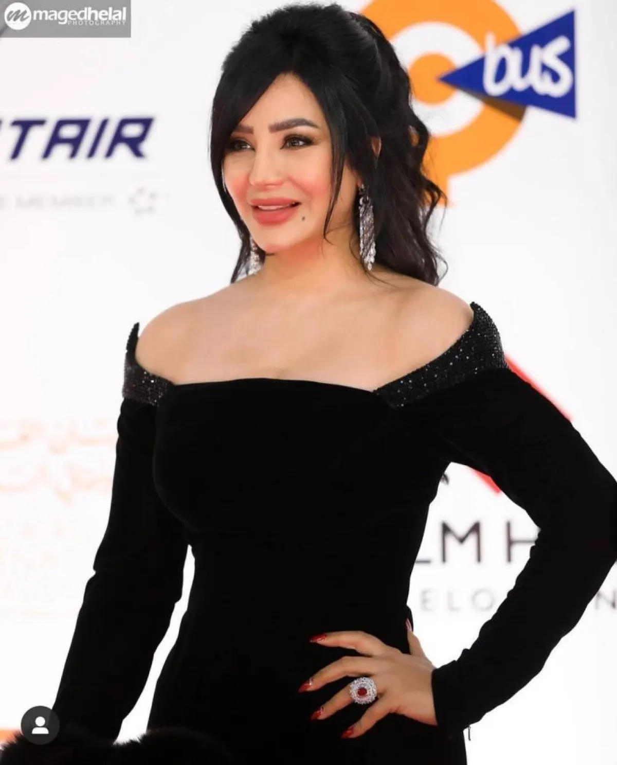 تسريحة ذيل الحصان العالي من لجين عمران