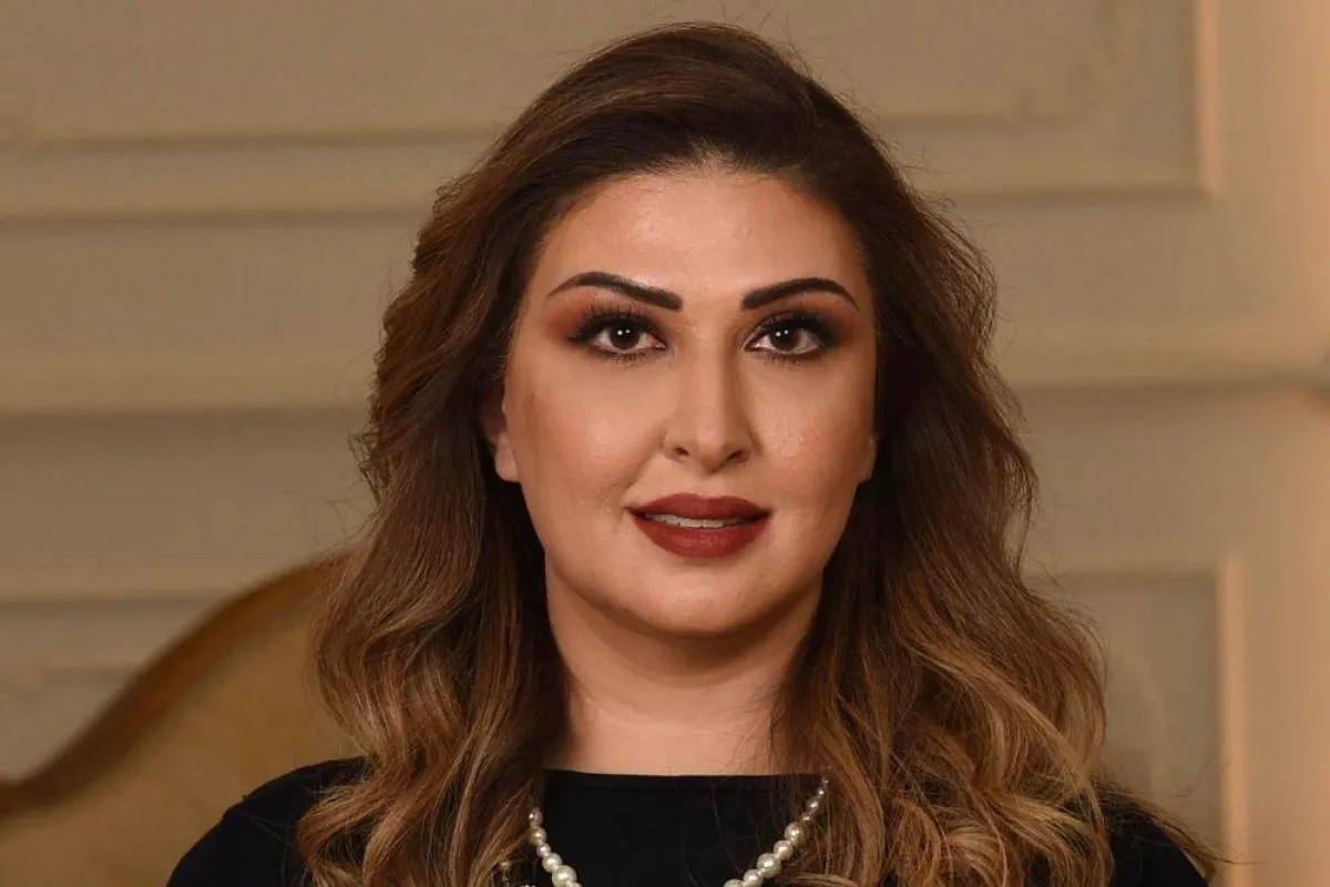 صورة تظهر الدكتورة نوارة العرفج مصدر الصورة الدكتورة نوارة العرفج