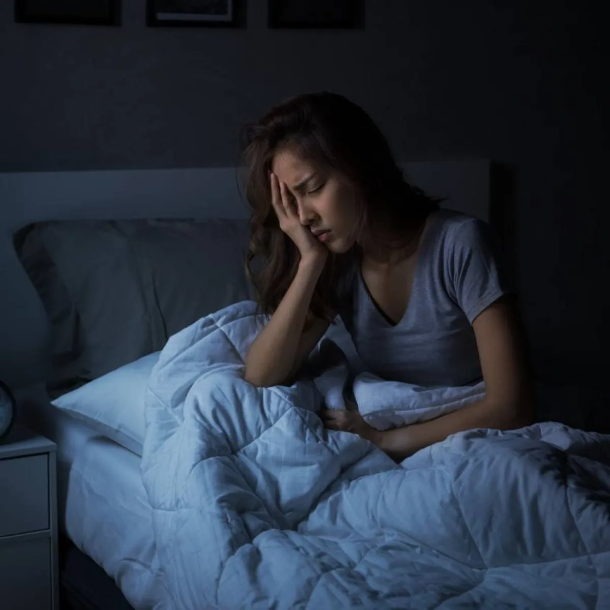 صورة للأرق أثناء الليل