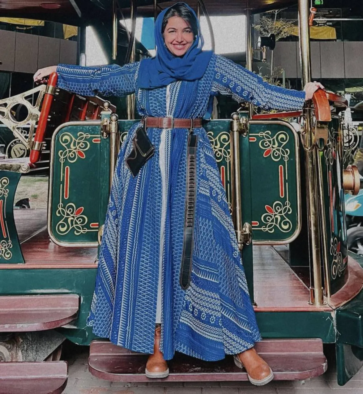 عباية ملونة