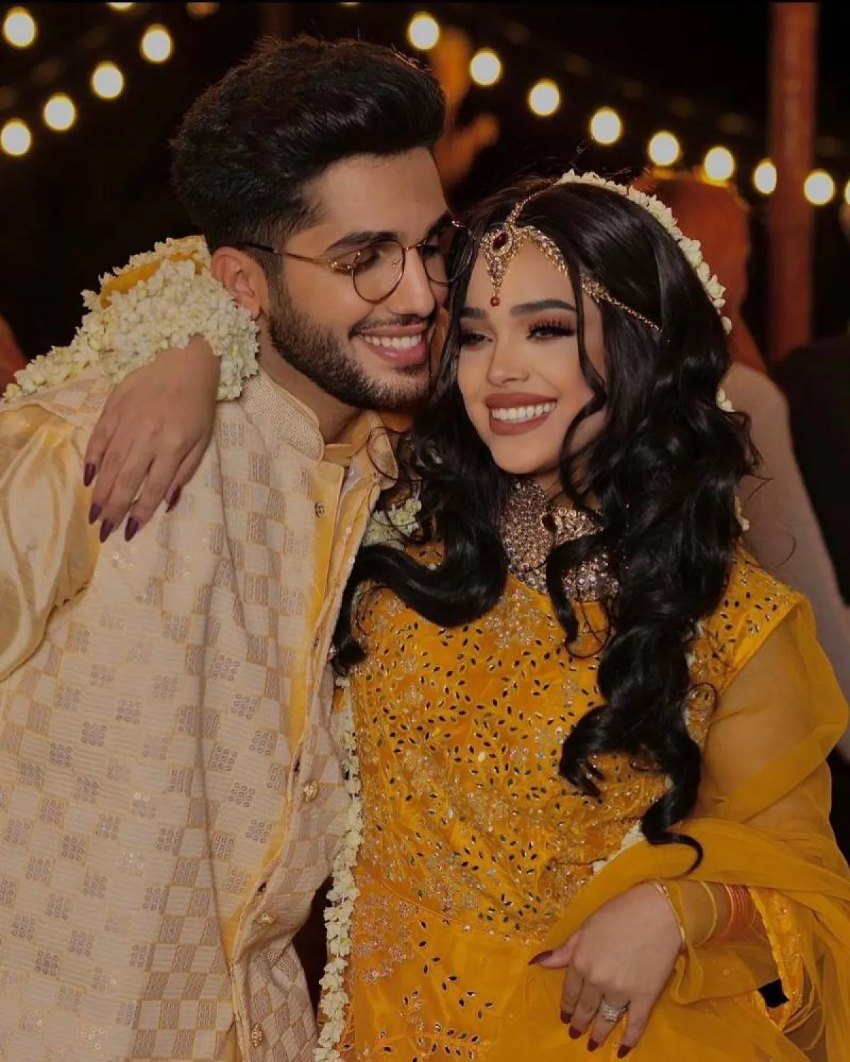 مشاعل الشحي وزوجها أحمد خميس- الصورة من حسابها الرسمي على إنستغرام