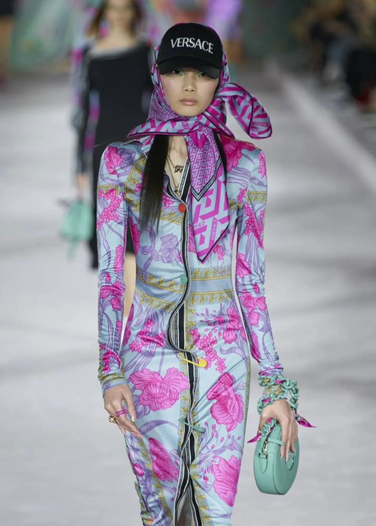 موديلات أوشحة صيف 2022