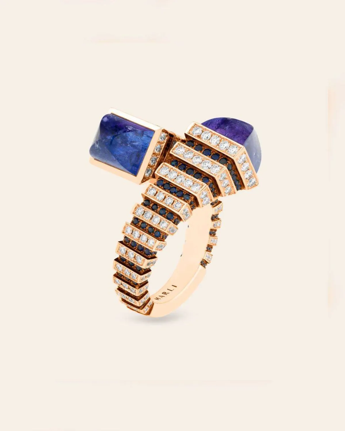 خاتم ذهب وردي مرصع بالياقوت من مارلي نيويورك Marli Newyork
