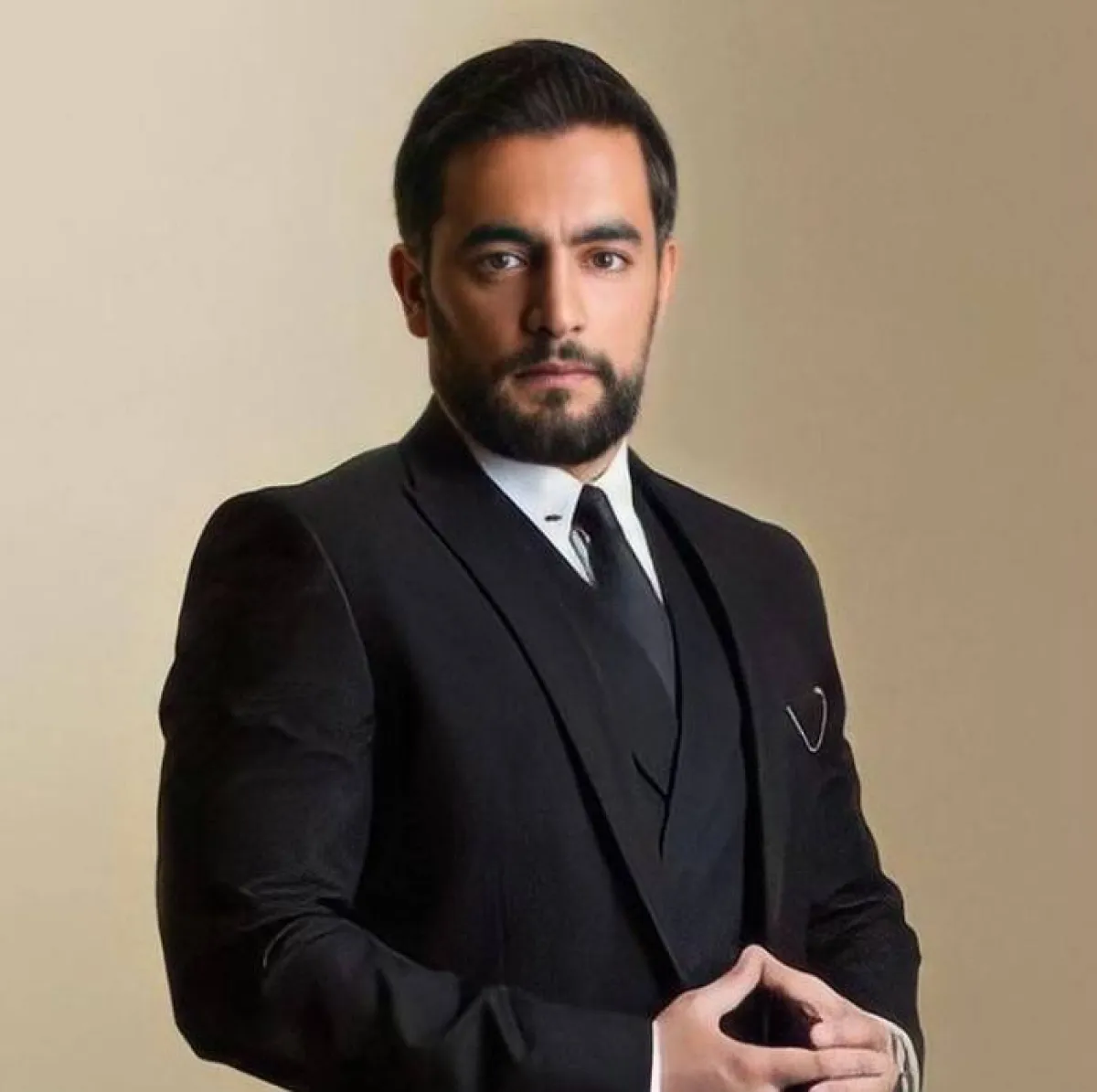 الفنان هاني سلامة