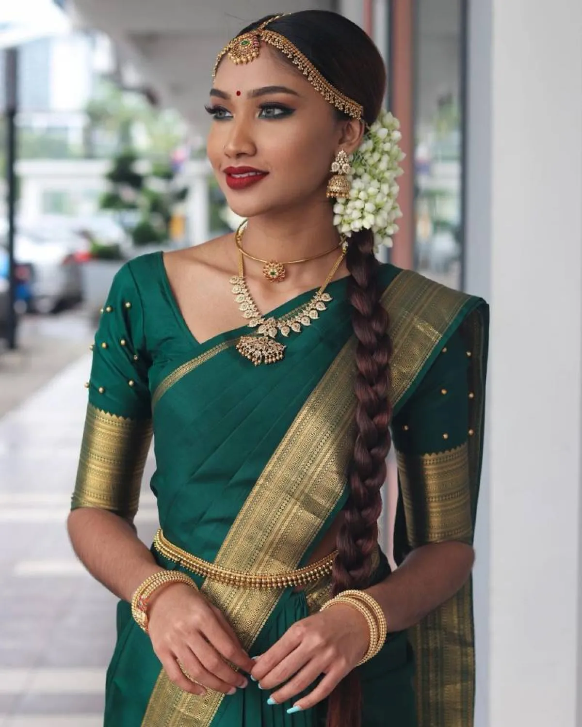 تسريحات عرائسية على الطريقة الهندية