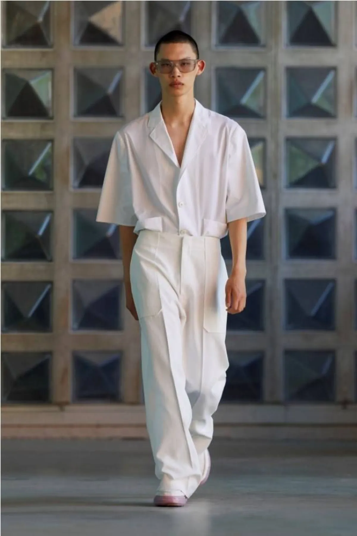 موديلات سراويل فضفاضة من إرمونيغيلدو زيغنا  Ermenegildo  Zegna