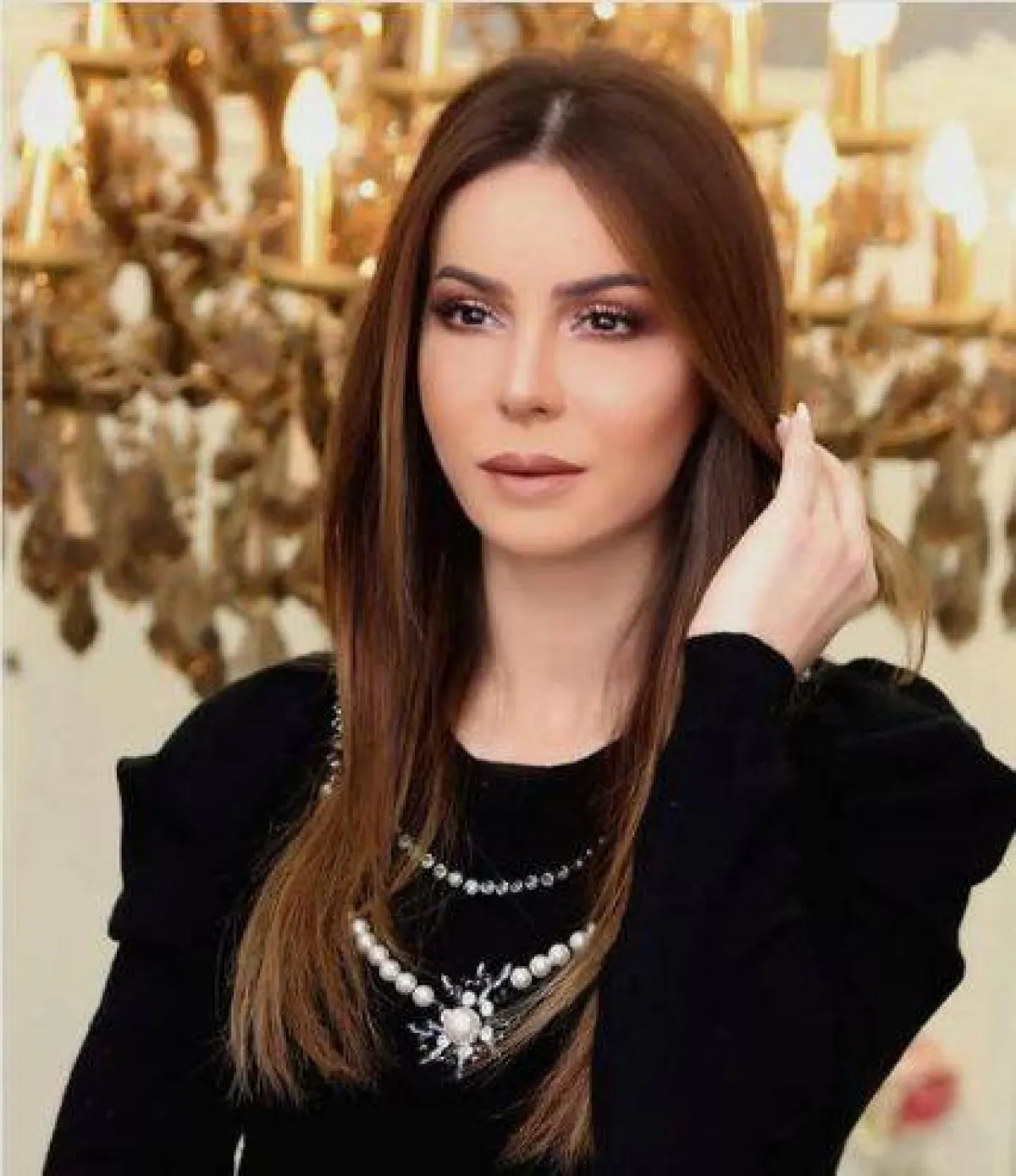 الفنانة فريال يوسف - صورة من صفحتها الرسمية على " انستغرام "