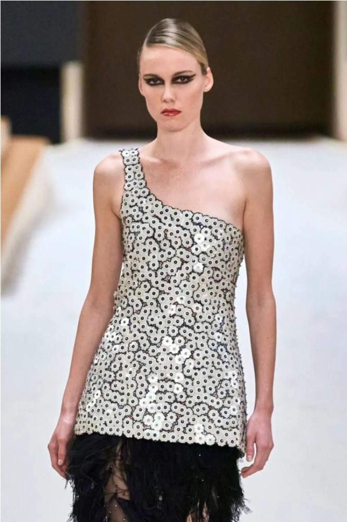 موديلات فساتين سهرة ترتر  من شانيل  Chanel