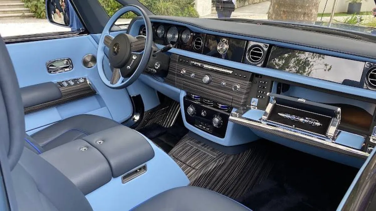 داخلية رولز رويس Boat Tail