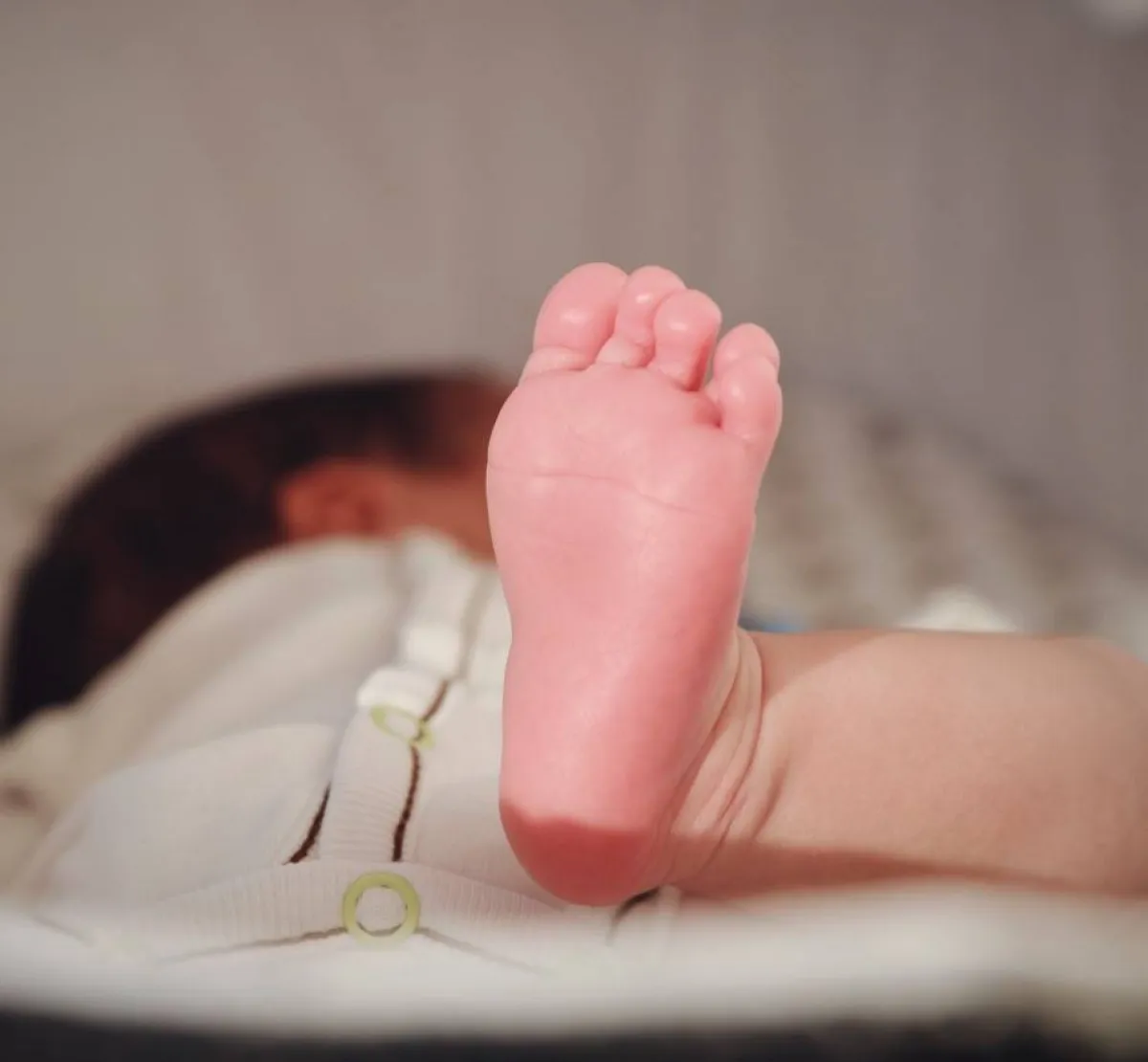 صورة لرجل الرضيع